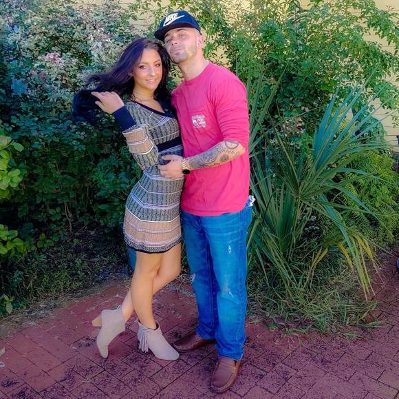 Meet your Posher, Karlee - Picture 1 of 1